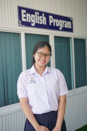 Ms. Sariya Phakmi (Fang)